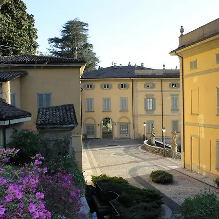 Como In Love Apartment Torno